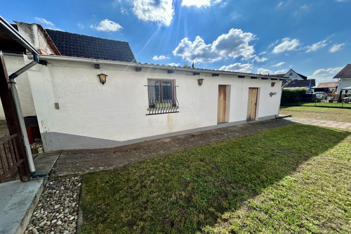 Bicken­bach – freist. EFH mit Süd-Gar­ten und Gara­ge