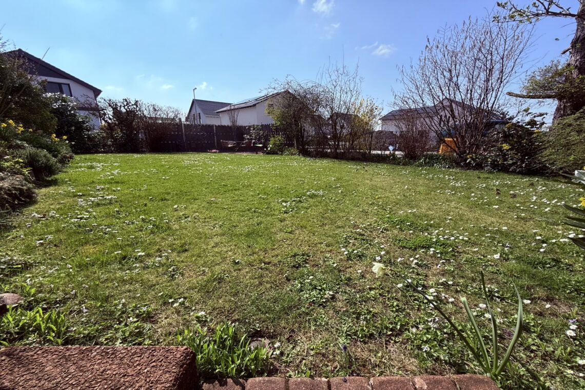 Hähn­lein – groß­zü­gi­ges, gepfleg­tes EFH