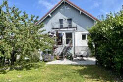 Hähn­lein – Frei­ste­hen­des EFH mit ELW