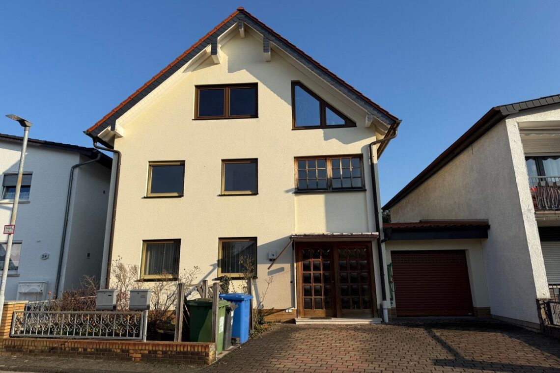 Bickenbach – Großes 1-2 FH od. Generationenwohnhaus