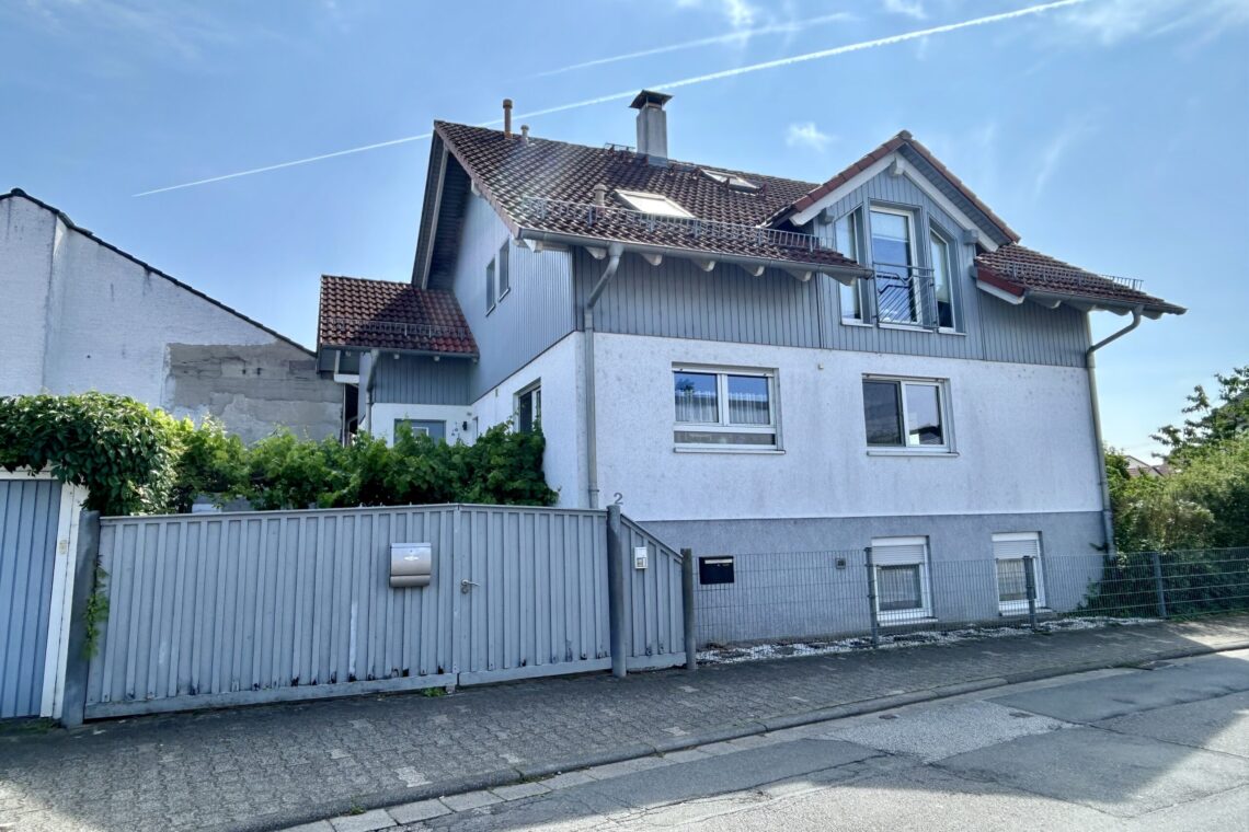 Hähn­lein – Frei­ste­hen­des EFH mit ELW