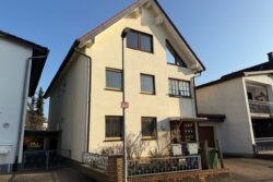 Bickenbach – Großes 1-2 FH od. Generationenwohnhaus